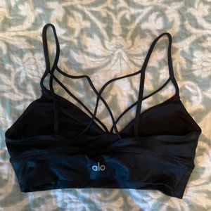 ALO Yoga Strappy Back Sports Bra